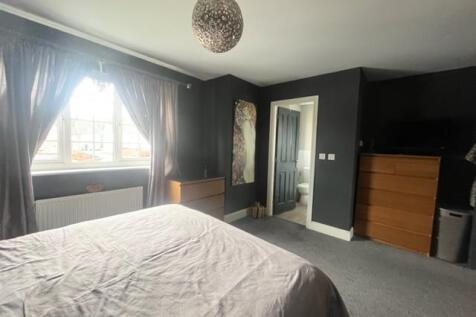 master bedroom.jpg