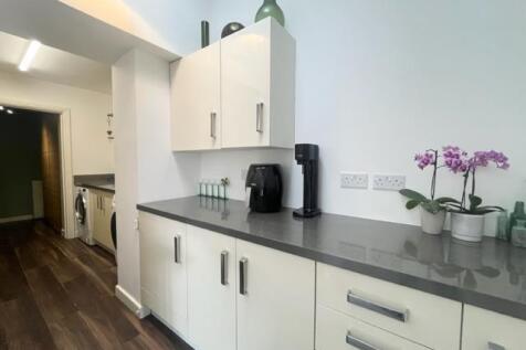 utility room.jpg