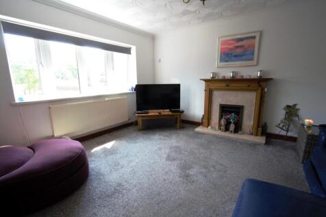living room 1.jpg