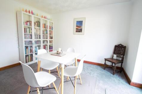 Dining Room.jpg