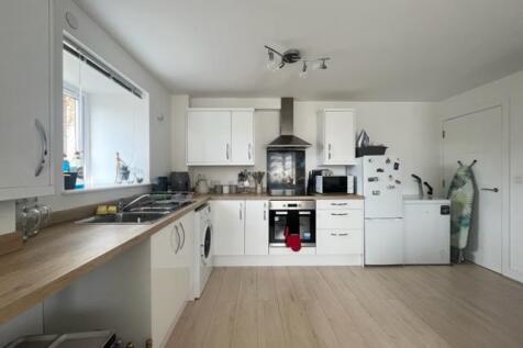 Kitchen 1.jpg