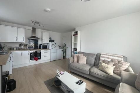 living room kitchen.jpg