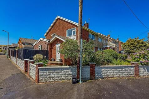 Denbigh Close 30-3.jpg