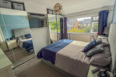 Denbigh Close 30-5.jpg