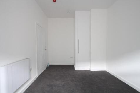 Flat 1. 3.JPG