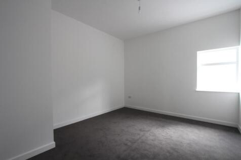 Flat 2.  6.JPG
