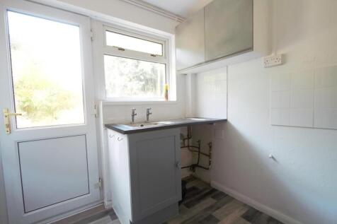 Bevan Rise Kitchen.jpg