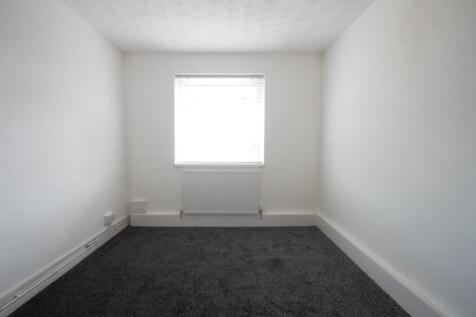 Bevan Rise Bedroom 2.jpg