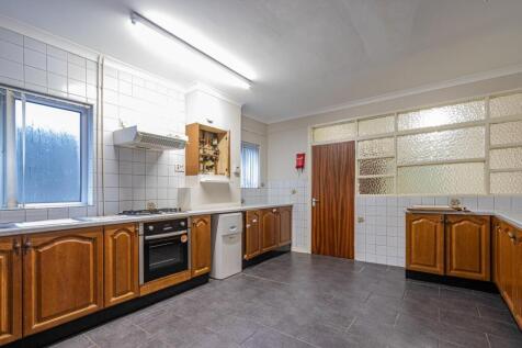 St. Illtyds Presbytery-5.jpg