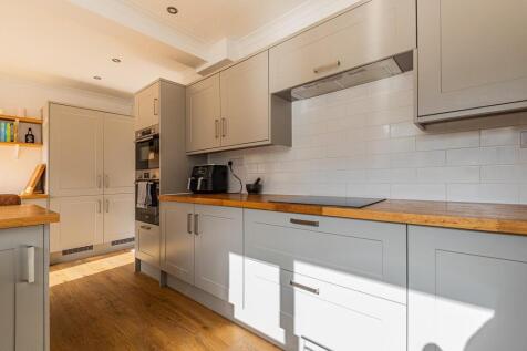 Millrace Close 64-21.jpg