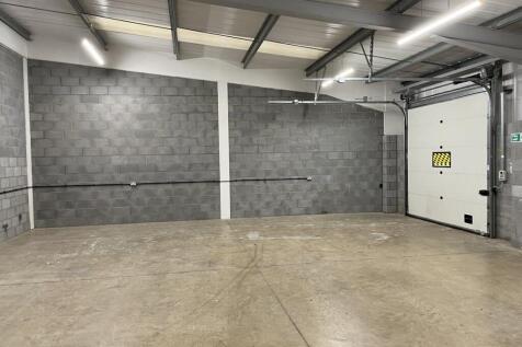 Unit 19  Internal 2.JPG