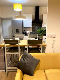 Lounge/Kitchen