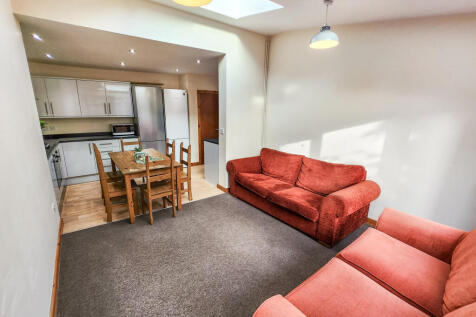 lounge 1