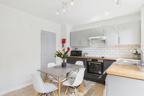 Kitchen/Dining