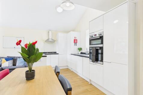 Dining &amp; Kitchen