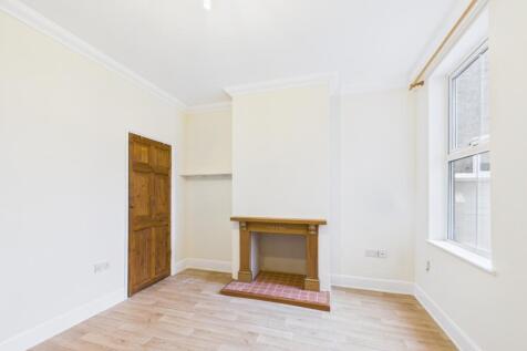 CAM04031G0-PR0123-ST