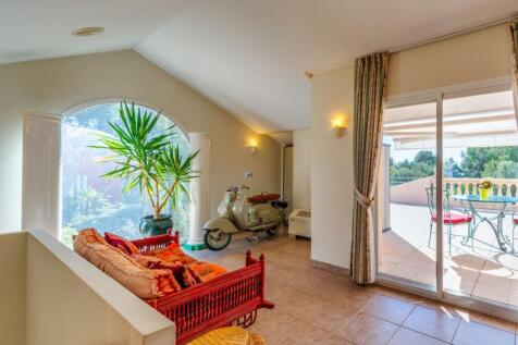 Property Image 11
