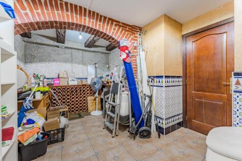 Property Image 38