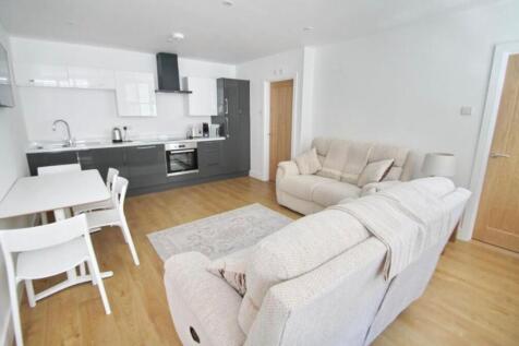 LOUNGE/KITCHEN