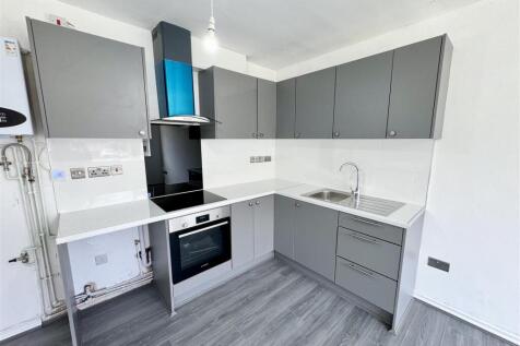 kitchen close up.jpg