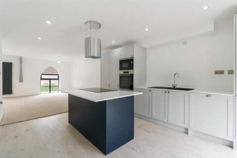 Nave kitchen living.jpg