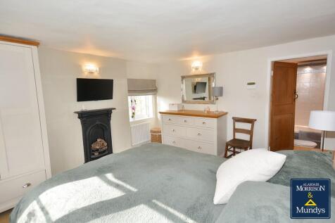 Master  Bedroom