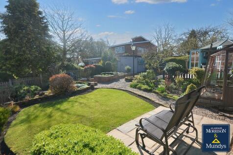 Rear Lawn Area