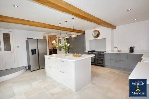 Breakfast Kitchen...