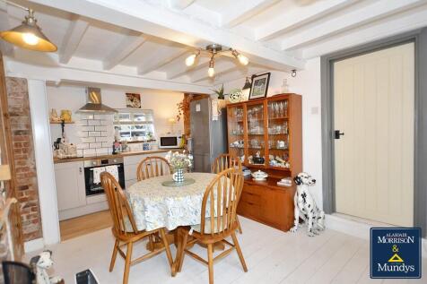 Dining Area(2)