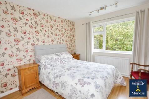 Bedroom (2)