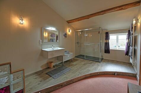 Master en-suite