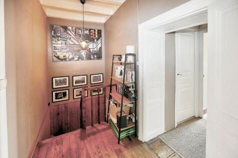 Hall &amp; stairs