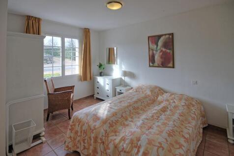Bed 3 ensuite