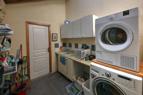 Main house laundry