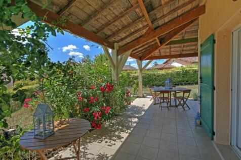 Covered Terrace