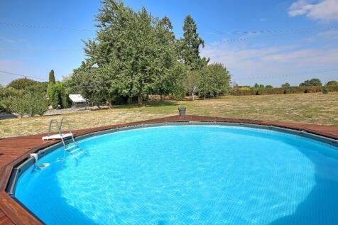 Heated pool
