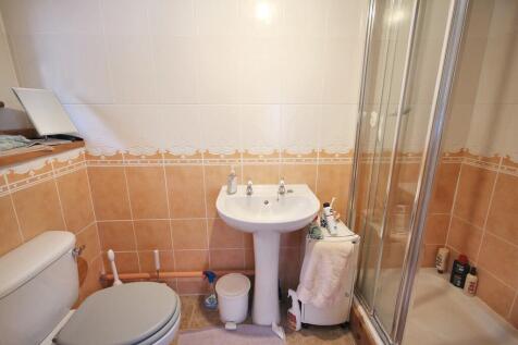 annex en-suite sh...