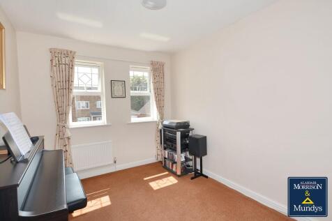 Bedroom 3 (2)