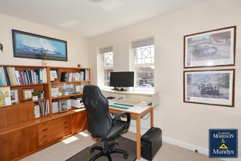 Bedroom 4-Office