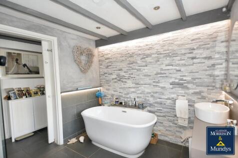 Bathroom (2)