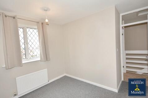 Bedroom 2 (2)