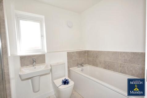 Family Bathroom.