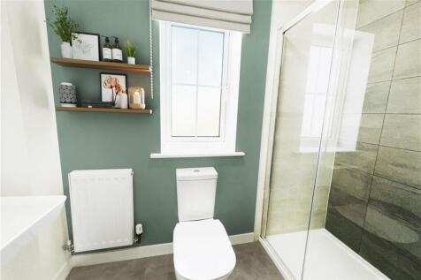 Typical En-Suite ...