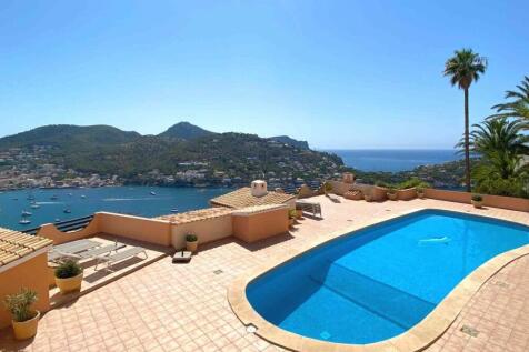 17-Reihenmittelhaus-traumhafter-Hafenblick-kaufen-pool