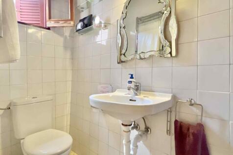 13-Banyalbufar-Historisches Finca-Anwesen-kaufen-waschbecken