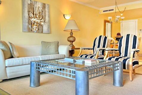 06-cala llamp-Geräumiges Gartenapartment in exklusiver Anlage-kaufen-sofa