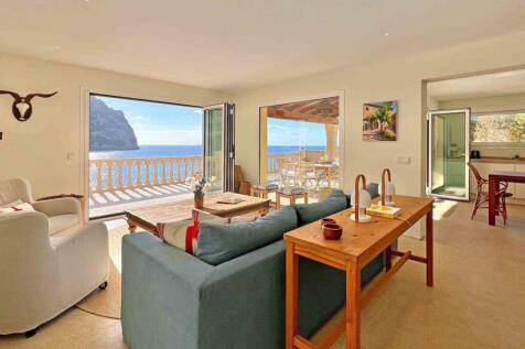 09-cala llamp-Einzigartige Investition Anwesen in Premiumlage mit Meerzugang-kaufen-wohnzimmer