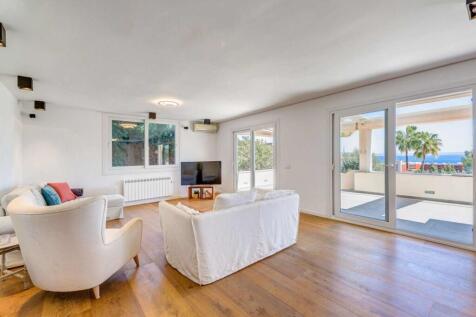 08-cas catala-Meerblick-Appartement mit Privatgarten-kaufen-wohnzimmer