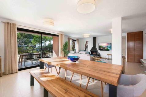 05-camp de mar-Designer-Wohnung mit Privatgarten-kaufen-esstsich