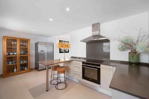 07-camp de mar-Designer-Wohnung mit Privatgarten-kaufen-kueche